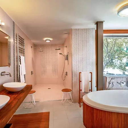 Appartamento Abrahome Elegant Hideaway Badacsonytomaj
