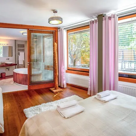 Abrahome Elegant Hideaway Appartamento *