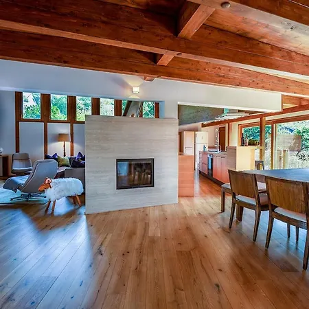 Abrahome Elegant Hideaway * Badacsonytomaj